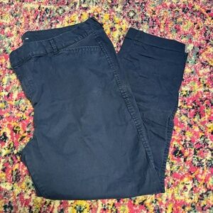0824-19 Old Navy Navy Pixie pants